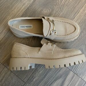 Steve Madden the Lando Suede Lug Sole Loafer